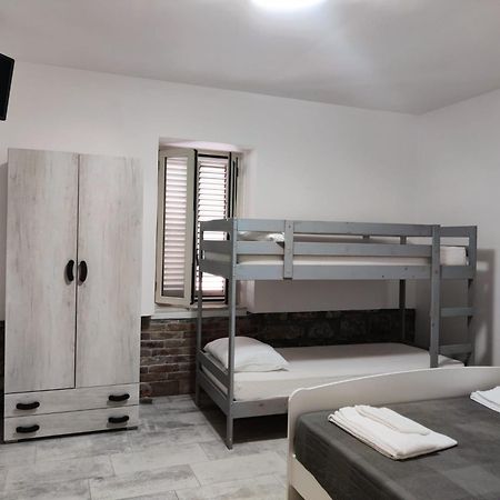 B&B Dell'Infopoint-La Via Silente Castelnuovo Cilento Buitenkant foto