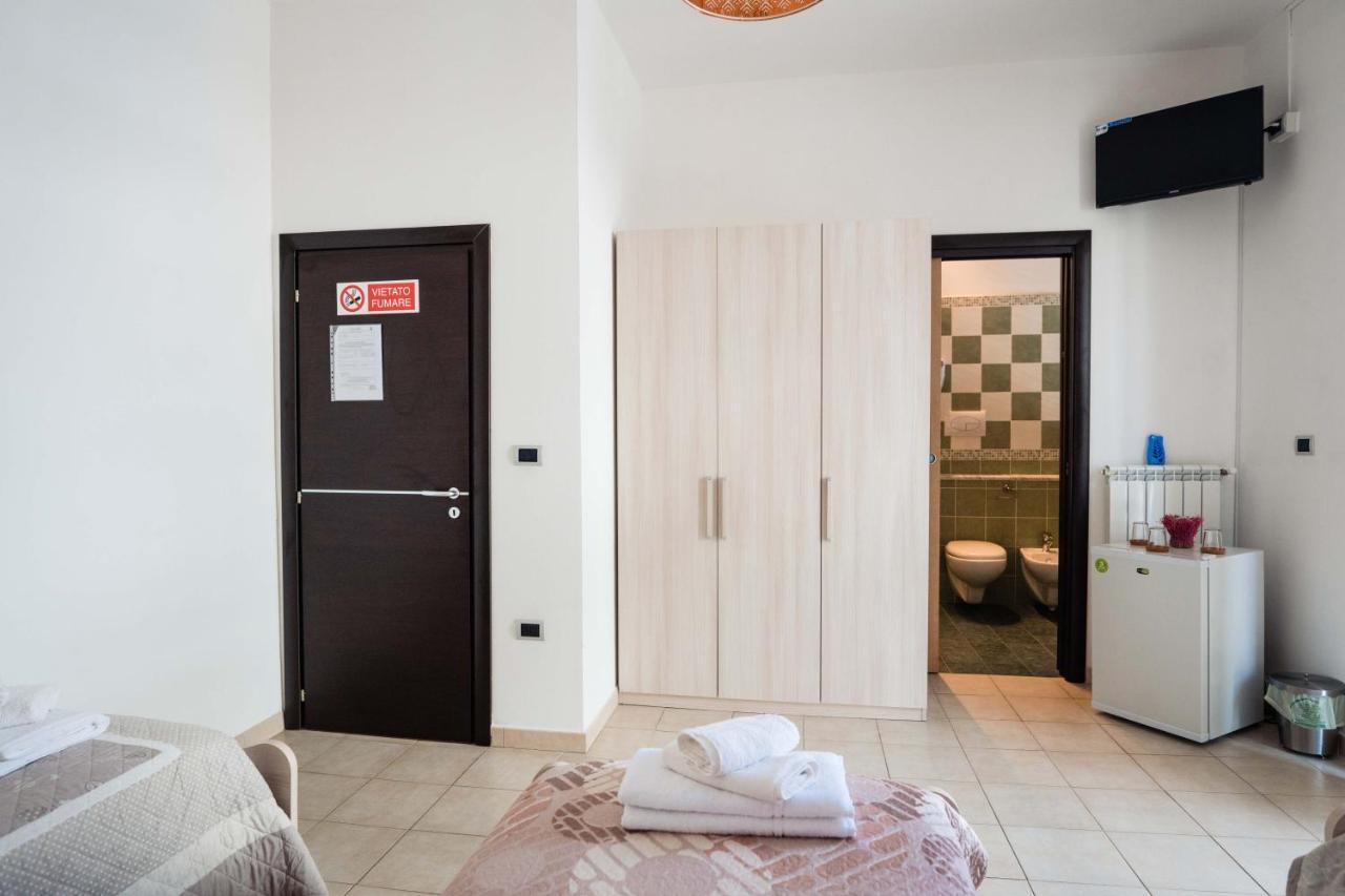 B&B Dell'Infopoint-La Via Silente Castelnuovo Cilento Buitenkant foto