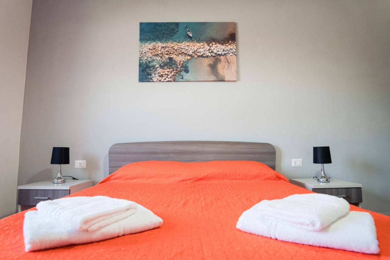 B&B Dell'Infopoint-La Via Silente Castelnuovo Cilento Buitenkant foto